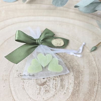 Gastgeschenk - Kundengeschenk mit 3 Seifenherzen LEMONGRAS - Hellgrün - Fix & Fertig